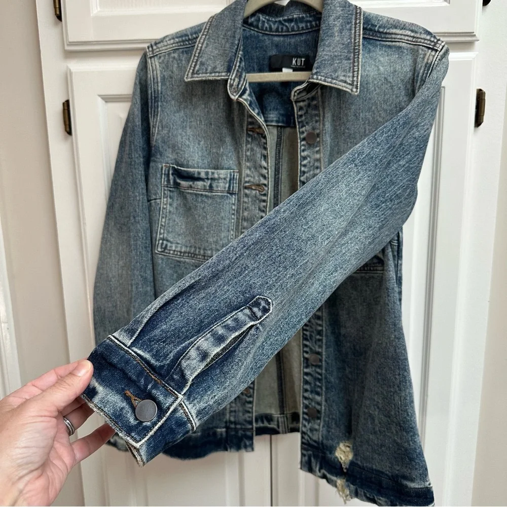 Kut from the Kloth Joni Denim Shirt Jacket in Adore Wash Size Small